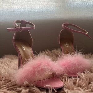 Pink Feathered Women's Stiletto Heels